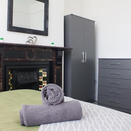 Boaler House, Modern 4 Bed House With Parking Sleeps 8 Βίλα Λίβερπουλ Εξωτερικό φωτογραφία