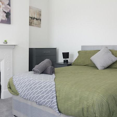 Boaler House, Modern 4 Bed House With Parking Sleeps 8 Βίλα Λίβερπουλ Εξωτερικό φωτογραφία