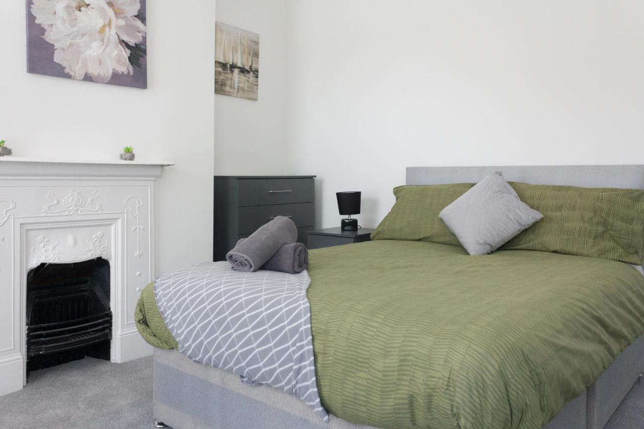 Boaler House, Modern 4 Bed House With Parking Sleeps 8 Βίλα Λίβερπουλ Εξωτερικό φωτογραφία
