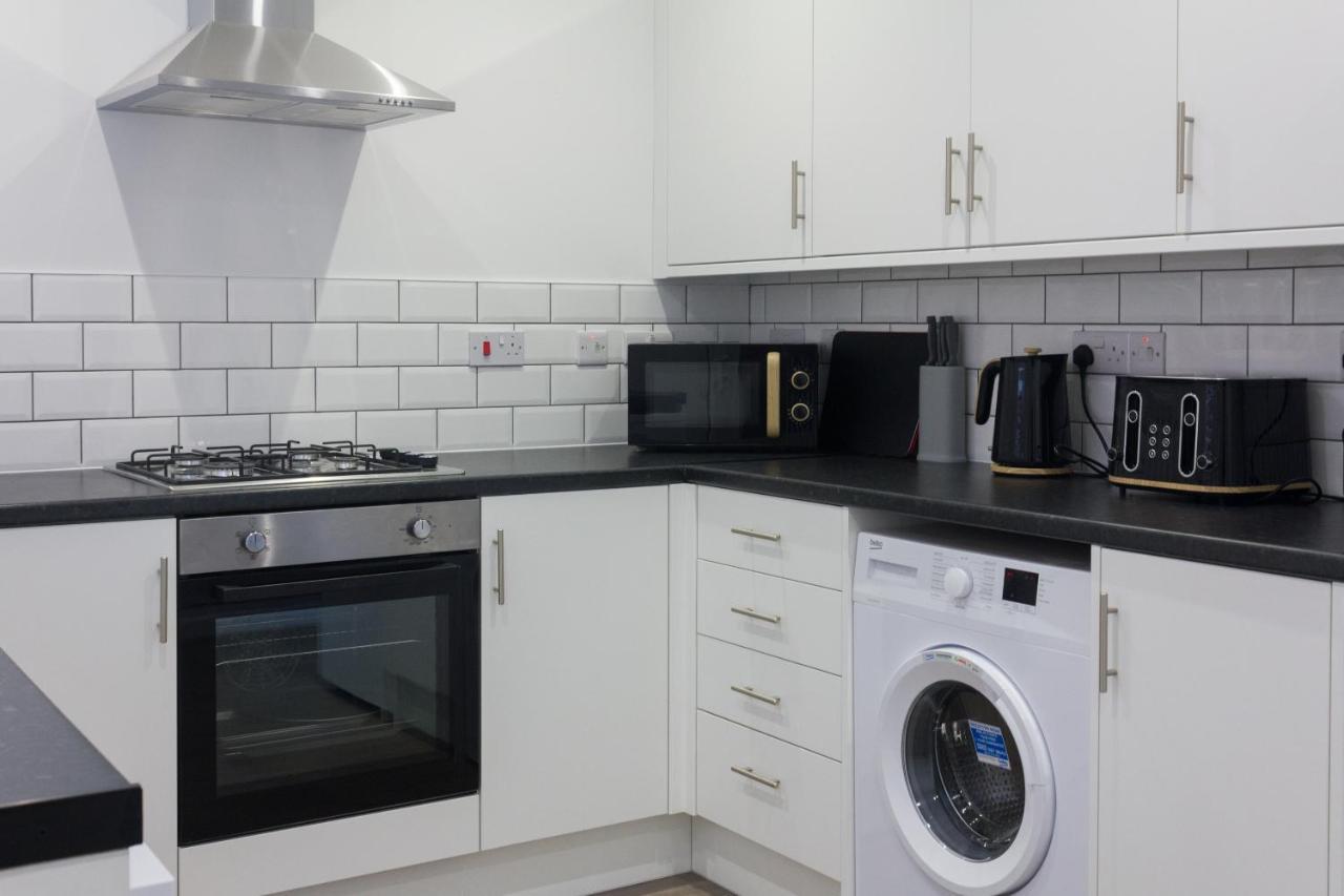 Boaler House, Modern 4 Bed House With Parking Sleeps 8 Βίλα Λίβερπουλ Εξωτερικό φωτογραφία